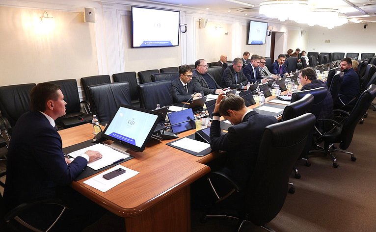 Заседание секции «Цифровая трансформация строительства и ЖКХ» Совета по развитию цифровой экономики при Совете Федерации