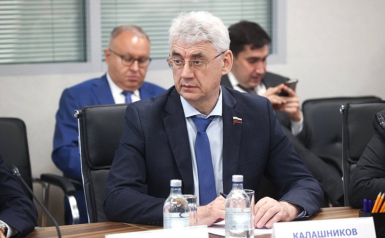 Виктор Калашников