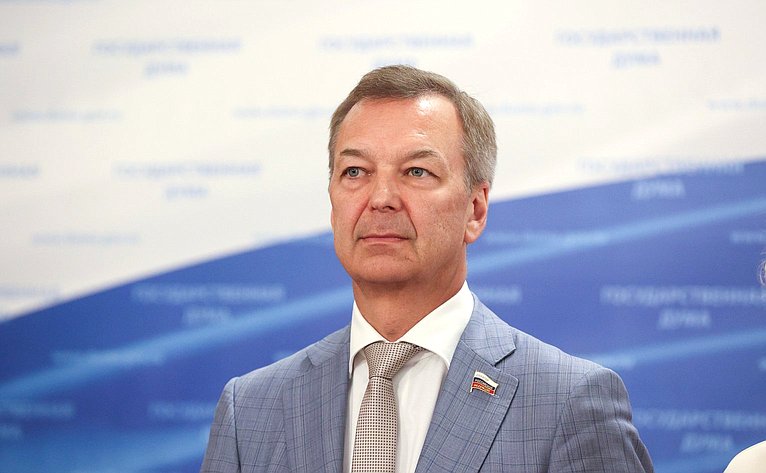 Андрей Яцкин