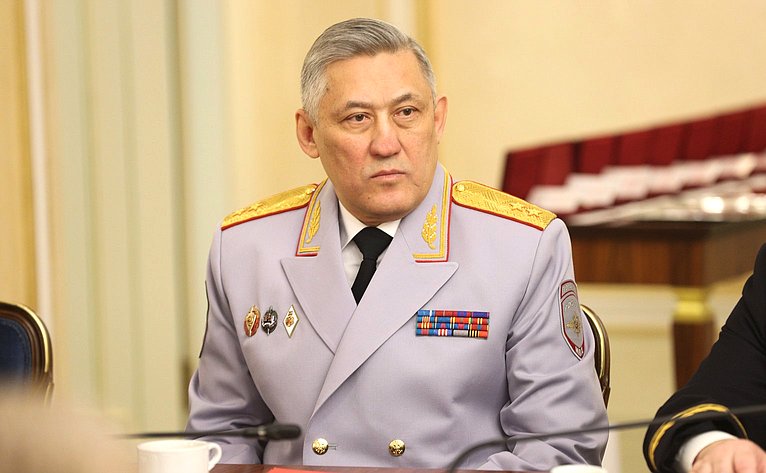 Юрий Валяев