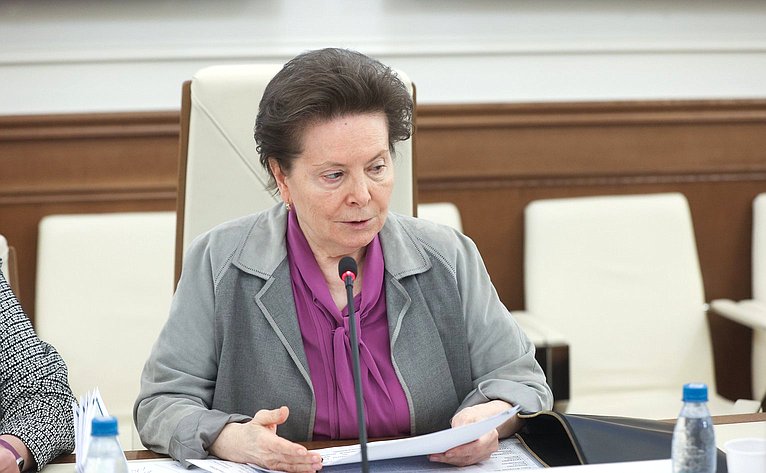 Наталья Комарова