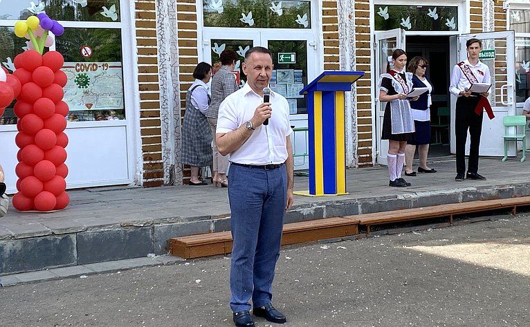 Олег Алексеев