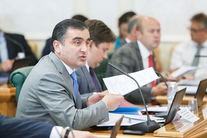 Заседание комитета по бюджету -10 Хацаев