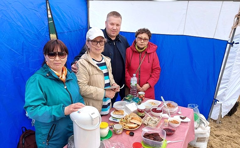Денис Гусев принял участие в празднике национальных культур «Нарьян-Марская гостьба. Живи, традиция!»