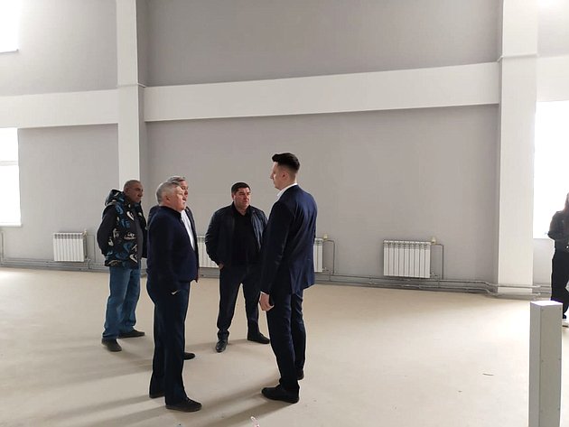 Сергей Михайлов совместно с депутатом регионального парламента Сергеем Корольковым посетили «Центр развития ребенка – детский сад № 22» в Чите