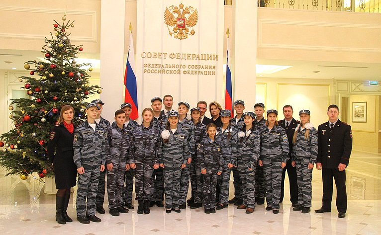Представители движения «Юный друг полиции» из Саратовской области посетили Совет Федерации