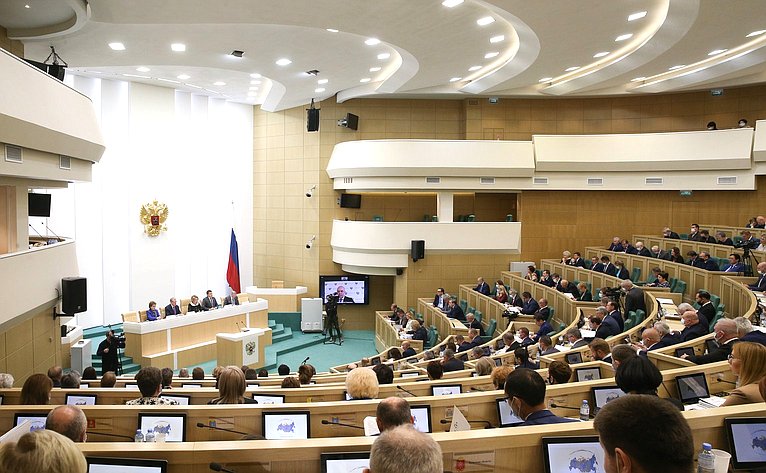 Маргарита Павлова приняла участие в парламентских слушаниях «О параметрах проекта федерального бюджета на 2022 год и на плановый период 2023 и 2024 годов»