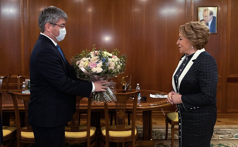 Председатель Совета Федерации Валентина Матвиенко провела встречу c руководством Республики Бурятия