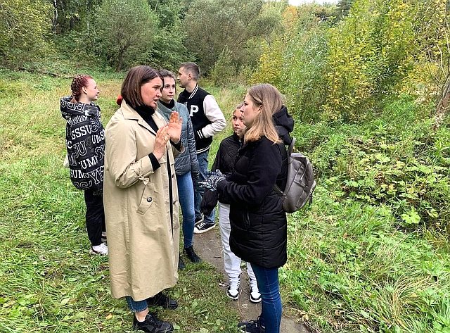 Юлия Лазуткина приняла участие в экологической акции экопарка «Ласточкины горы» г. Пензы