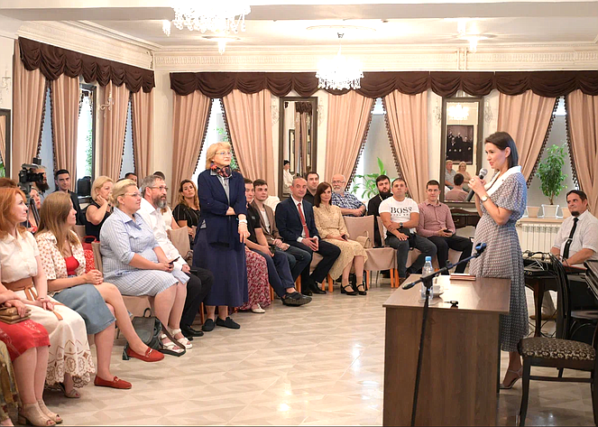 Маргарита Павлова обсудила с представителями общественности региона законодательные инициативы по изменению семейной политики России