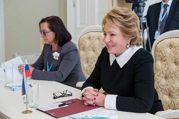 Встреча В. Матвиенко с председателем Национальной ассамблеи по делам женщин и семейно-демографической политике при Президенте Казахстана