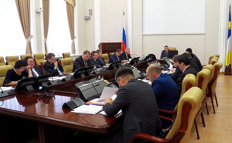 В. Наговицын обсудил с членами правительства региона ход исполнения Постановления СФ «О государственной поддержке социально-экономического развития Бурятии»