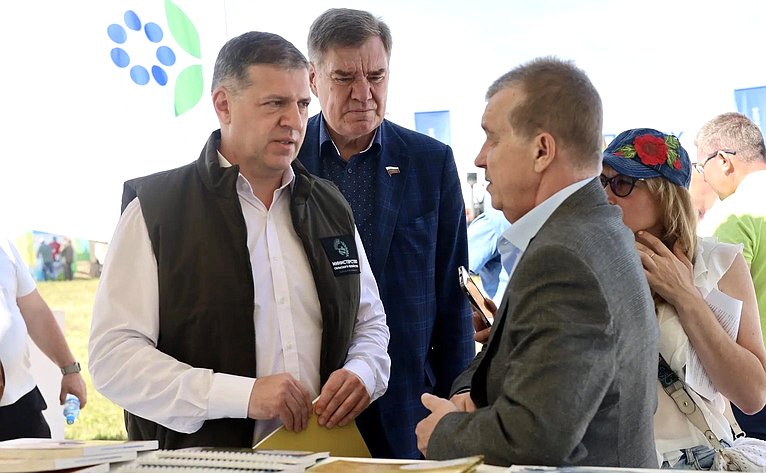 Александр Савин принял участие в «Дне Калужского поля — 2026»