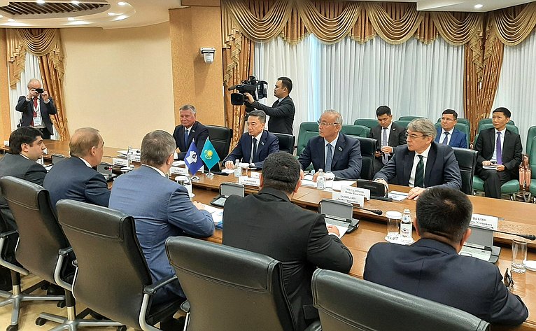 Визит делегации СФ в Республику Казахстан для наблюдения за республиканским референдумом по вопросу внесения изменений и дополнений в Конституцию Республики Казахстан