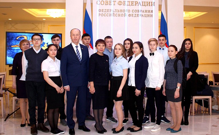 Валентина Зганич пригласила в Москву делегацию учащихся школы-интерната имени А.П. Пырерки Ненецкого автономного округа