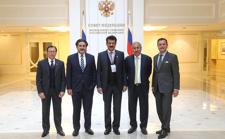Встреча председателя Комитета СФ по международным делам Григория Карасина с лидером фракции «Движение за справедливость» в Сенате Исламской Республики Пакистан