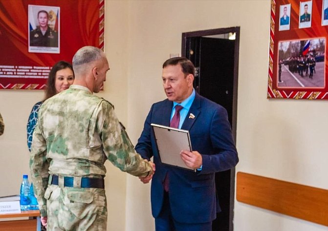 Александр Ролик провел встречу с участниками СВО и патриотические мероприятия