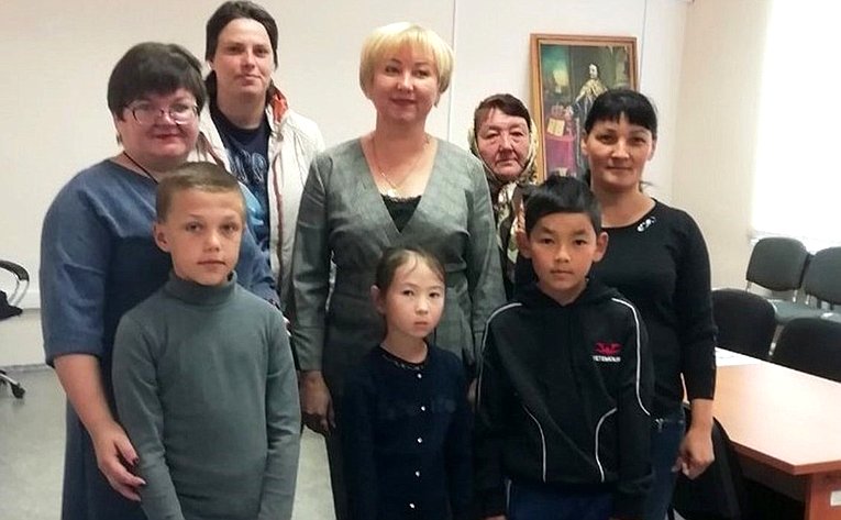 В Оренбургской области прошла акция Соберем ребенка в школу!