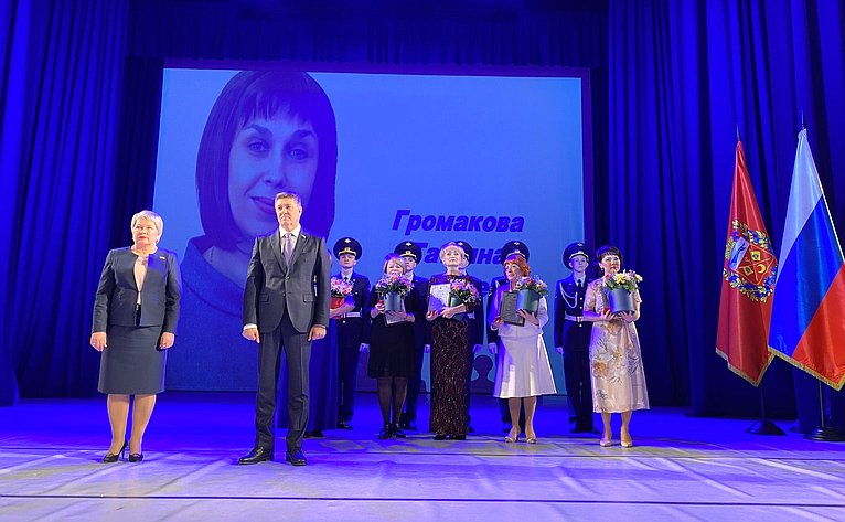 Андрей Шевченко принял участие в церемонии награждения победительниц конкурса «Женщина года» в Оренбурге