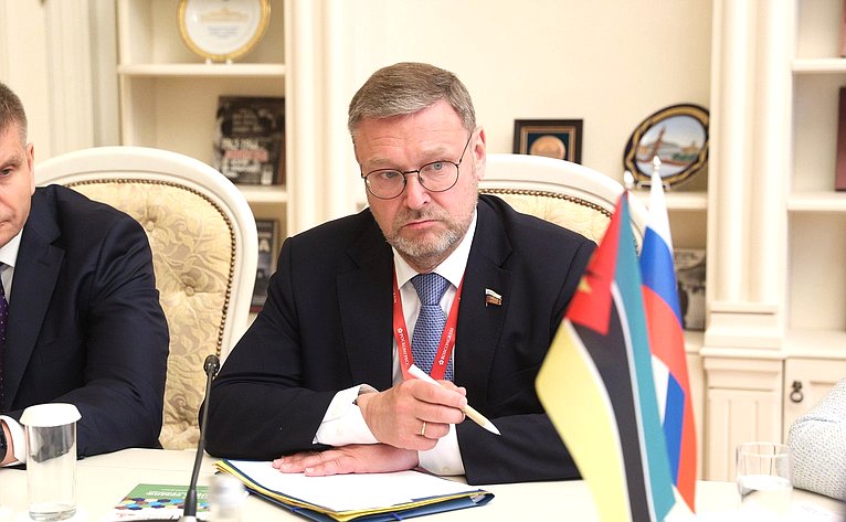 Константин Косачев