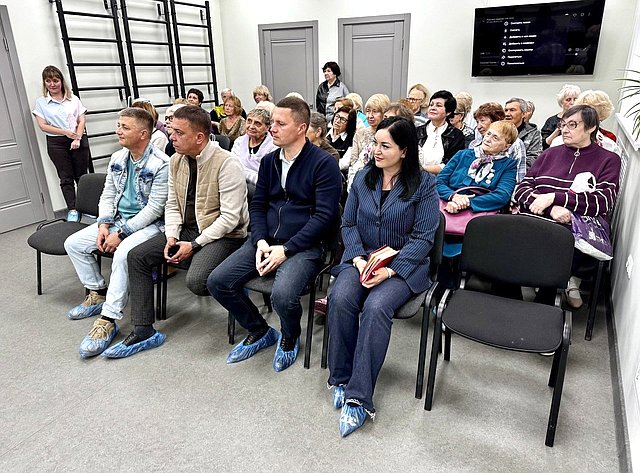 Айрат Гибатдинов вместе с волонтерами благотворительного фонда «За Победу» провел акцию в честь Международного дня благотворительности