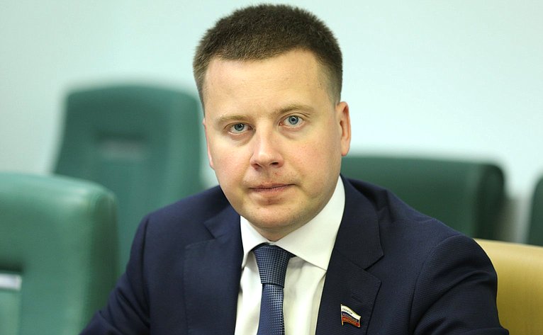 Александр Пронюшкин