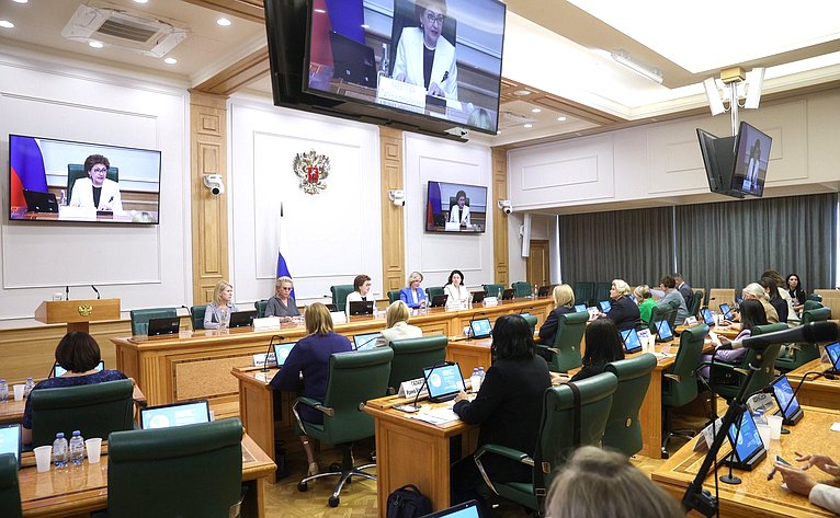 Заседание Совета ЕЖФ при СФ на тему «Подготовка к IV Евразийскому женскому форуму»