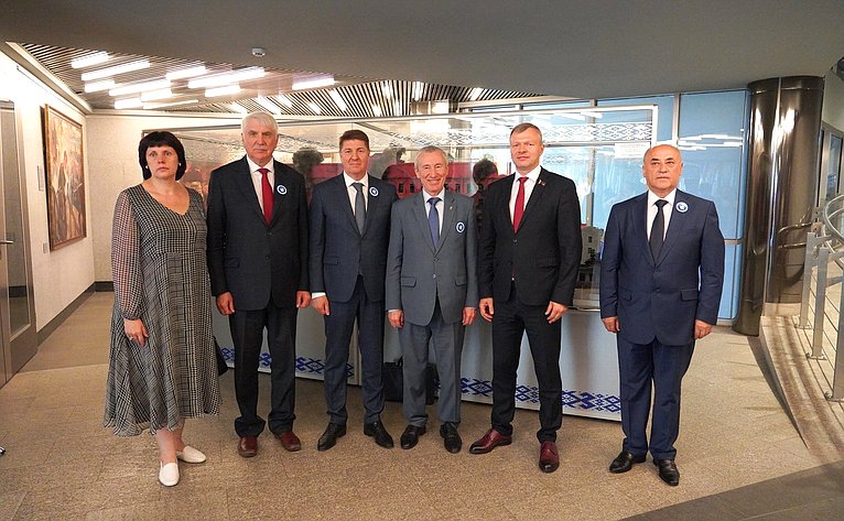 Сенаторы РФ приняли участие в мероприятиях VI Международного фестивального марафона в Минске