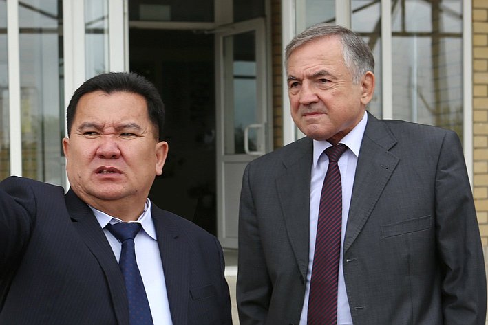 Ю. Бирюков провел встречу с ректором КГУ