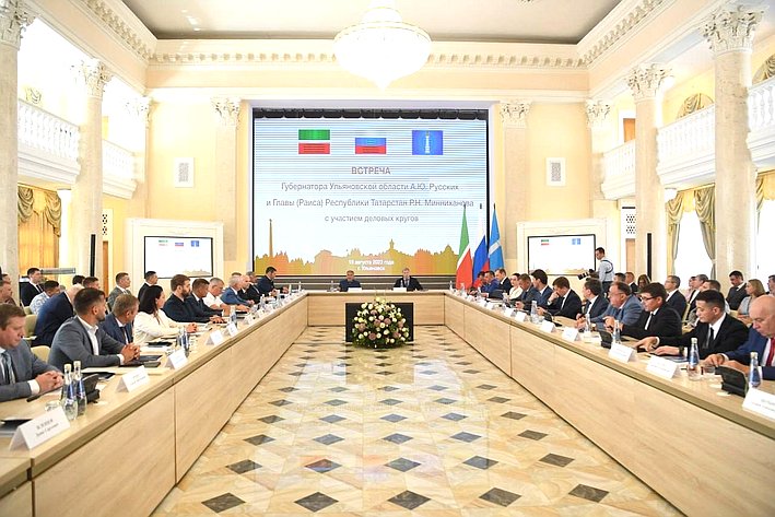 Сергей Рябухин принял участие во встрече в Ульяновске с делегацией из Татарстана