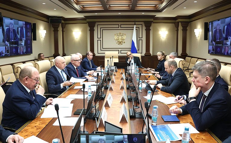 Круглый стол Комитета Совета Федерации по экономической политике «Государственная поддержка обеспечения безопасности критической инфраструктуры стратегических предприятий Российской Федерации»