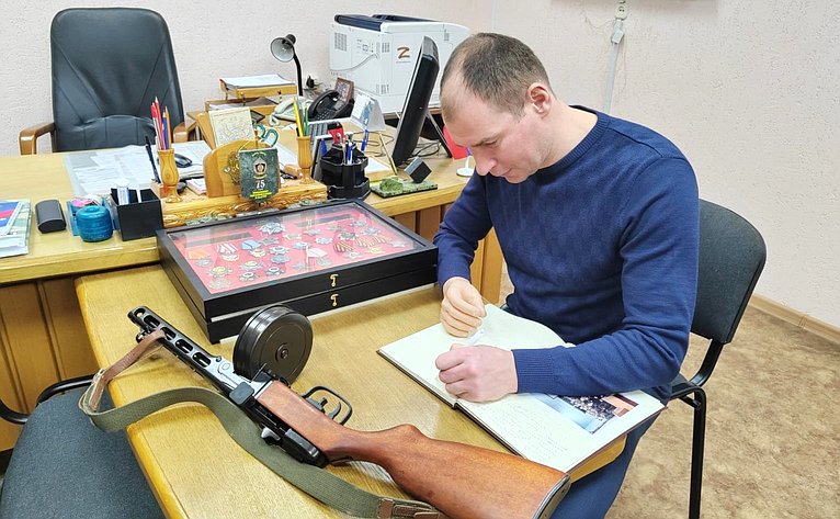 Дмитрий Перминов в ходе поездки в регион посетил Институт военно-технического образования ОмГТУ