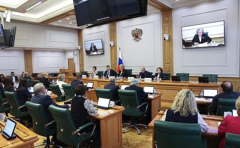 Расширенное заседание Комитета СФ по науке, образованию и культуре (в рамках Дней Мурманской области)