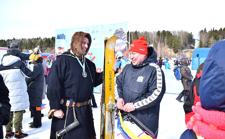 Эдуард Исаков посетил Х Международный Югорский лыжный марафон «UGRA SKI»