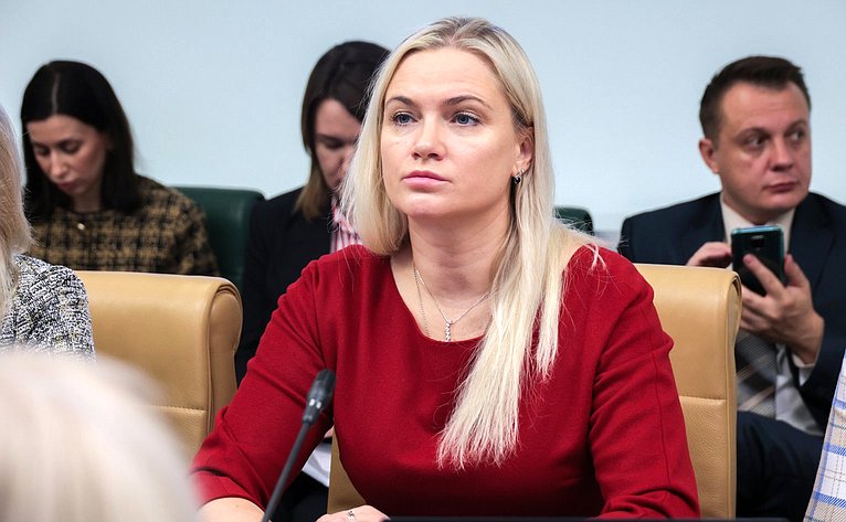 Расширенное заседание Комитета СФ по социальной политике (в рамках дней Тульской области в Совете Федерации)