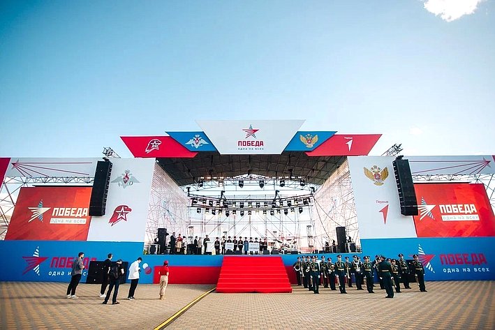 Юрий Валяев принял участие в церемонии закрытия Всероссийской военно-спортивной игры «Победа»