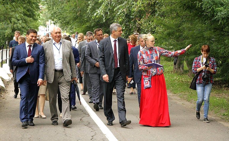 Н. Тихомиров принял участие в мероприятиях, посвященных Дню города Вологды