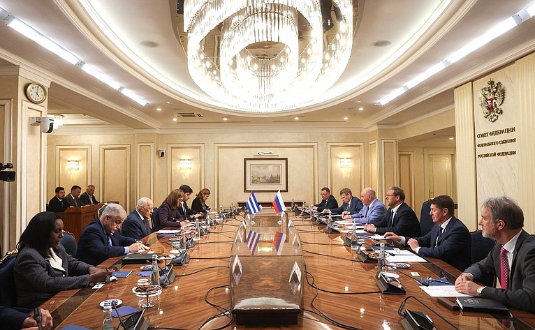 Константин Косачев провел встречу с Заместителем Премьер-министра Республики Куба