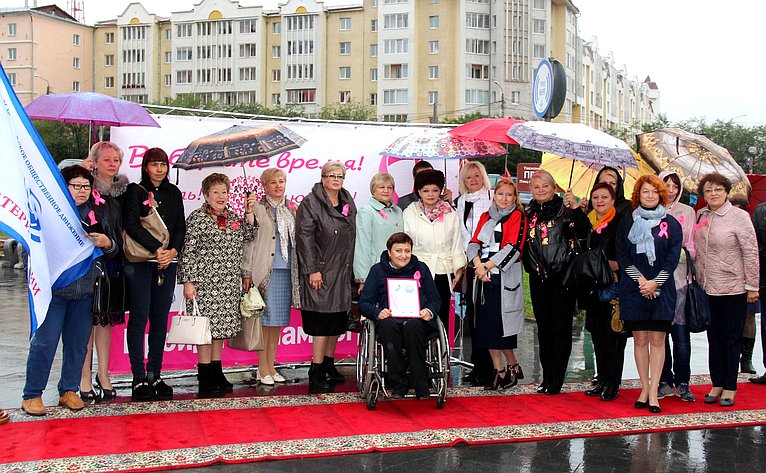 Валентиной Петренко приняла участие в акции «Розовая ленточка» в Республике Бурятия»