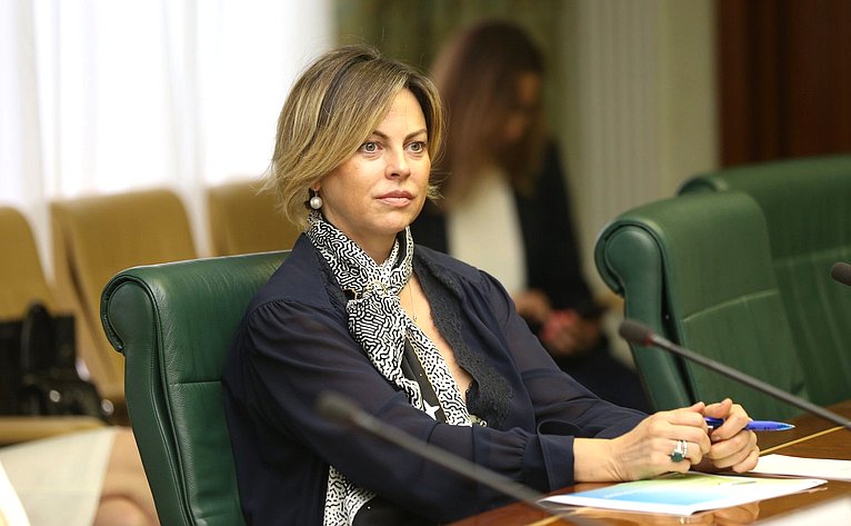 Галина Карелова провела совещание с членами Совета Евразийского женского форума
