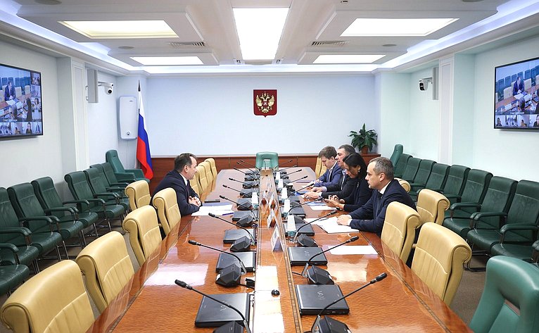 Круглый стол Комитета СФ по экономической политике на тему «Первые итоги применения дифференцированных тарифов на электроэнергию в субъектах РФ»