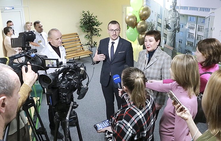 Елена Перминова приняла участие в открытии новых залов медицинской реабилитации в г. Кургане