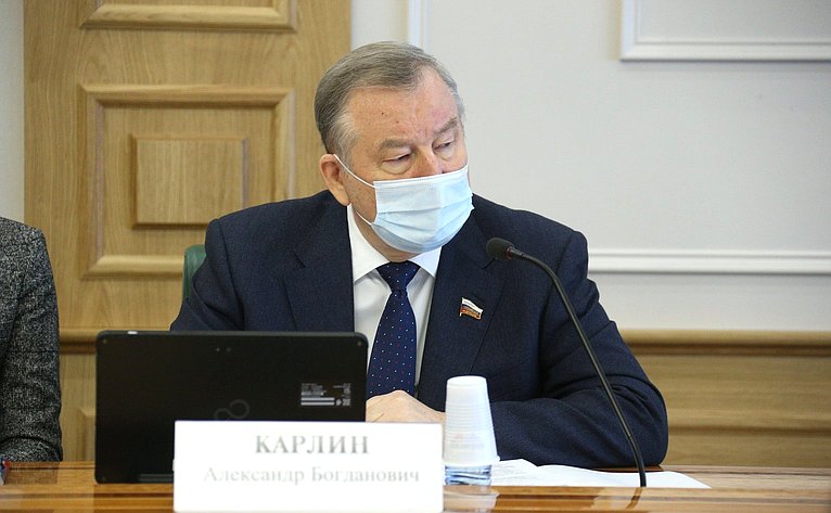 Заседание Комитета СФ по конституционному законодательству и государственному строительству