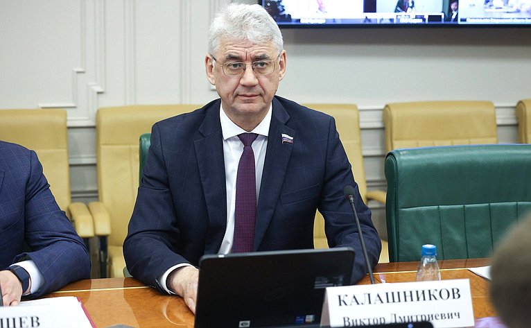 Виктор Калашников