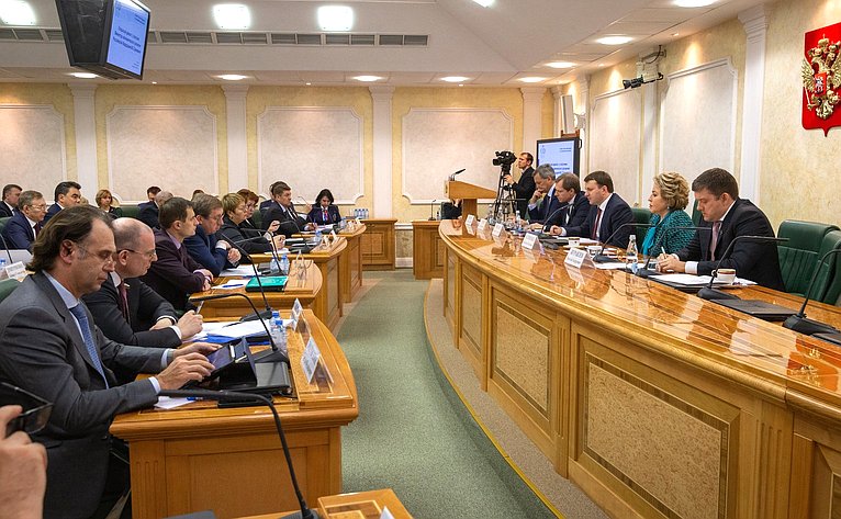 Открытый диалог с участием Министра экономического развития РФ М. Орешкина