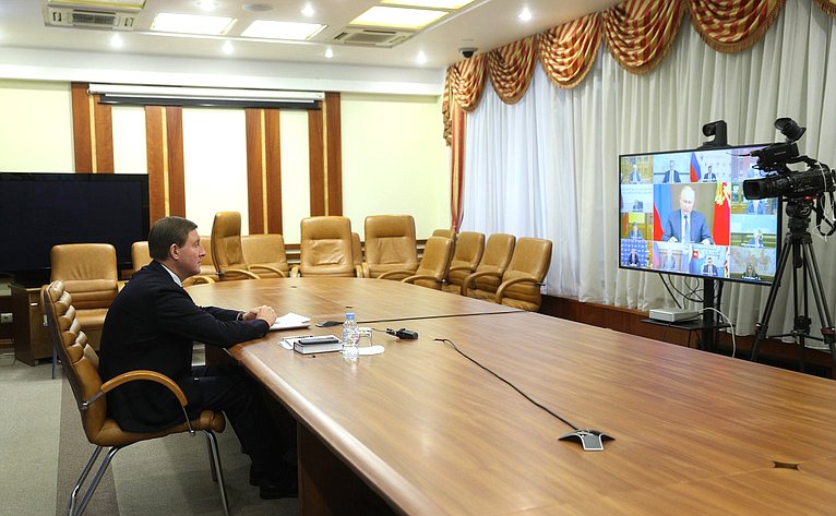 Андрей Турчак выступил в ходе рассмотрения вопроса о модернизации сельских отделений «Почты России»
