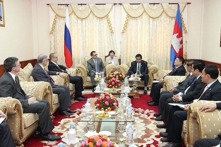Встреча российских законодателей с парламентариями Камбоджи
