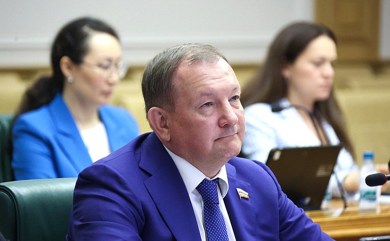 Михаил Борщев