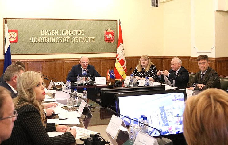 Олег Цепкин провел расширенное заседание Общественного совета проекта «Старшее поколение»