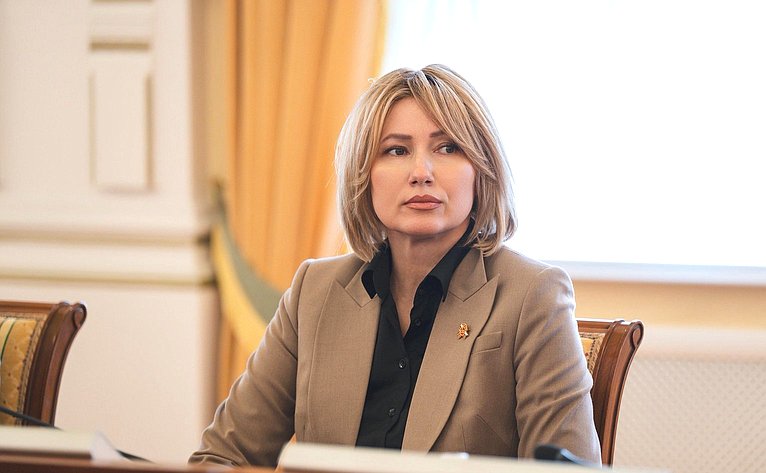 Татьяна Сахарова